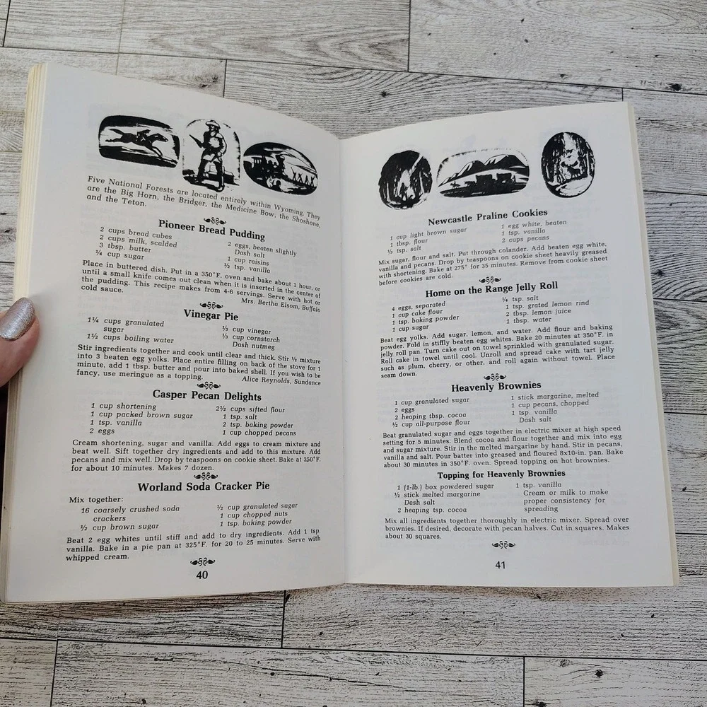 Wyoming Cookin Cookbook 1976 Herb Walker Vibrant Cover Graphics Travel Souvenier